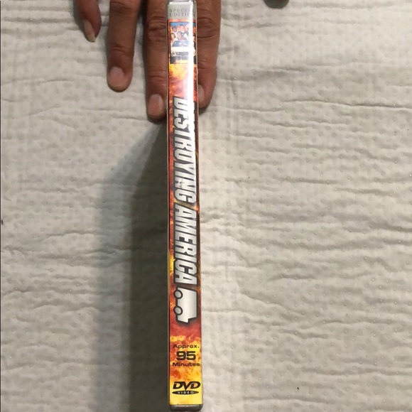 Destroying America Skate DVD. - Picture 3 of 3